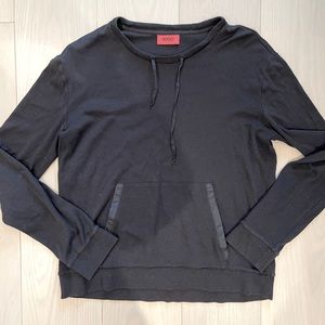 HUGO black crewneck sweatshirt